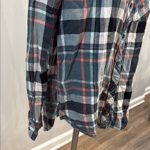 Arizona Jean Company Small Boyfriend Fit Plaid Button Down Shirt - Picture 4 of 12